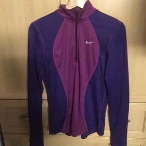 Women’s Nike long sleeve shirt